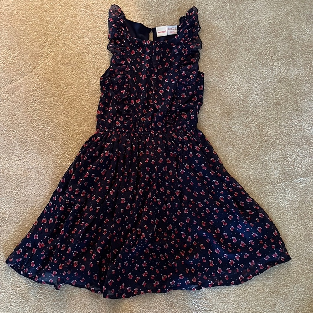 Girls dress